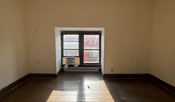 347 E KING St, York, PA 17403