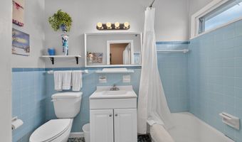 12 Dyal St, Baxley, GA 31513