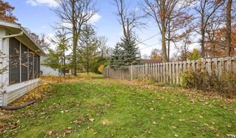 1040 E MOORPARK Ave, Appleton, WI 54911