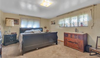 2404 Calvert St, Aliquippa, PA 15001