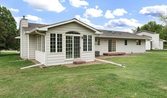 307 14th Pl NW, Austin, MN 55912