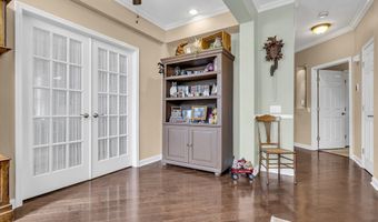 7 Woodlake Ct, Barnegat, NJ 08005