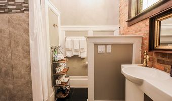 414 Broad St, Bainbridge, GA 39819