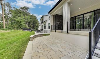 6934 RENITA Ln, Bethesda, MD 20817