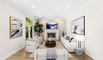 8125 E Oxley Ct, Anaheim, CA 92808