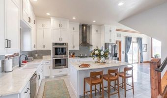 10800 Sorentino Dr, Arcadia, OK 73007