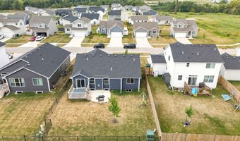 2817 21st St SW, Altoona, IA 50009