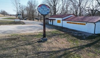 8348 S State Highway 5, Ava, MO 65608