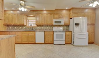 706 2nd Ave, Armstrong, IA 50514