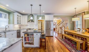 116 N 7th St, Ann Arbor, MI 48103