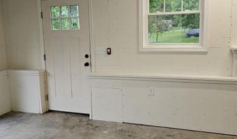 122 Devino Ln, Bristol, VT 05443