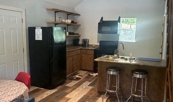 847 Englewood Dr, Abbeville, AL 36310