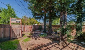 879 Pacific St, Angels Camp, CA 95222