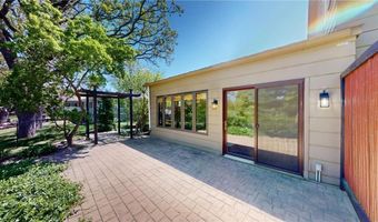 419 Ridge Rd, Albert Lea, MN 56007