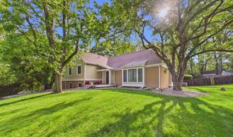1822 Williams Way E, Anderson, IN 46011