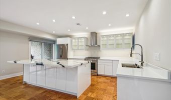 759 FAIRVIEW Ave 759 F, Annapolis, MD 21403