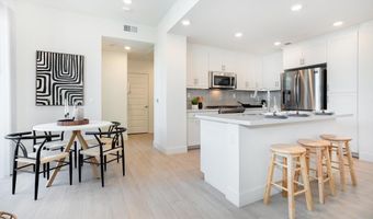 6042 Colt Pl 303, Carlsbad, CA 92009