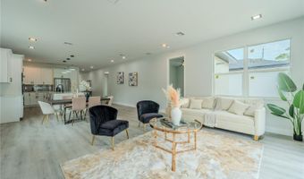 53 W 10TH St, Apopka, FL 32703