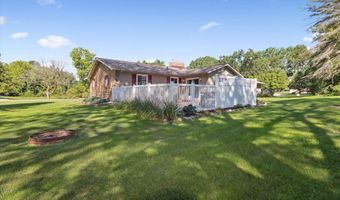 4403 W Riverview Dr, Alma, MI 48801