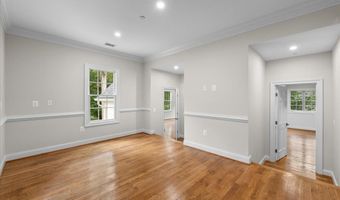 9919 LOGAN Dr, Potomac, MD 20854