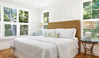 18 Three Flipper Trl, Bald Head Island, NC 28461