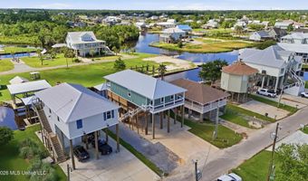 4062 Devon St, Bay St. Louis, MS 39520