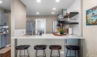 75-5865 WALUA Rd C515, Kailua Kona, HI 96740