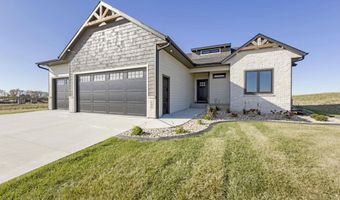 405 N Sunshine Ave, Brandon, SD 57005