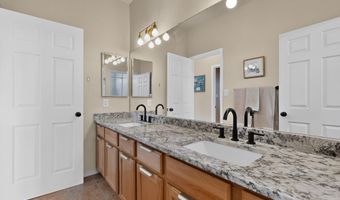 1044 Cristanos Dr, Bernalillo, NM 87004