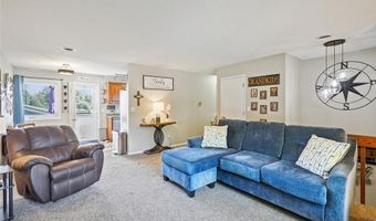 107 10th Ave SW, Altoona, IA 50009