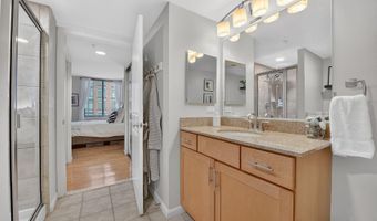 2220 FAIRFAX Dr 707, Arlington, VA 22201