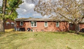 3109 Clay St, Alton, IL 62002