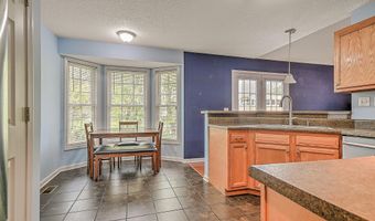 245 NW Leonard St, Abingdon, VA 24210