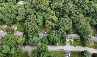 70 Lindley Ave, North Kingstown, RI 02852
