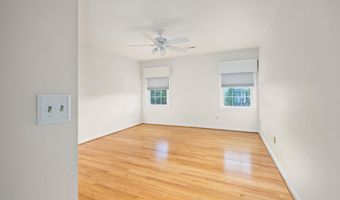 43232 WAYSIDE Cir, Ashburn, VA 20147
