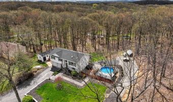 61 Lakeside Dr NW, Alloway, NJ 07461