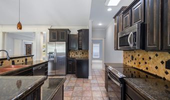 4051 Whitney Ln, Benton, AR 72019