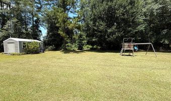 827 Plantation Dr, Adel, GA 31620