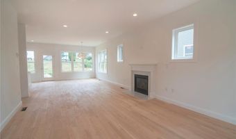 55 Pepper Bush Trl, Narragansett, RI 02874