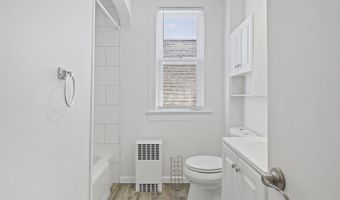 23 W 42ND St 3, Bayonne, NJ 07002