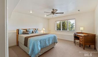 2064 S Stone Ridge Way, Boise, ID 83712