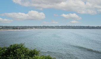 1 Seaview Ave 4, Newport, RI 02840