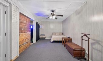 907 Denver St, Alvord, TX 76225
