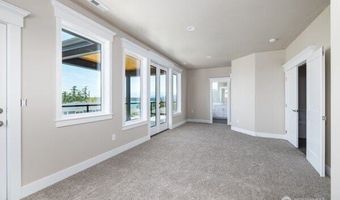 3706 W 3rd St, Anacortes, WA 98221