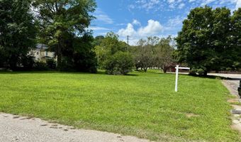 28 LUMBER St, Beattyville, KY 41311