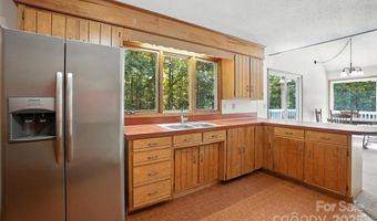 713 Alexis Lucia Rd, Alexis, NC 28006