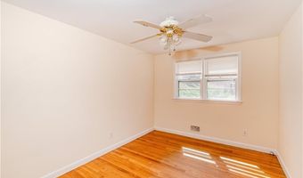 186 Heritage Rd, North Kingstown, RI 02852