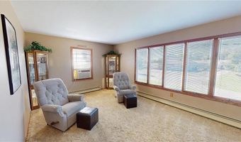 2418 W Main St, Albert Lea, MN 56007