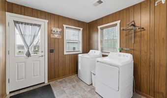 13382 NW Oak St, Amsterdam, MO 64723