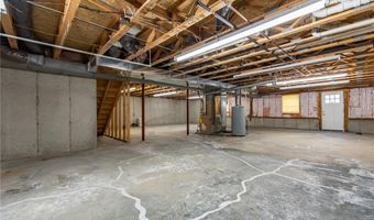 5 Sweet Corn Dr, Cranston, RI 02921